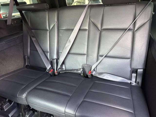 Used 2023 Cadillac Escalade ESV Luxury RWD image 15