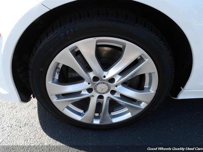 Used 2013 Mercedes-Benz C 300 4MATIC Sedan w/ Multimedia Pkg image 11