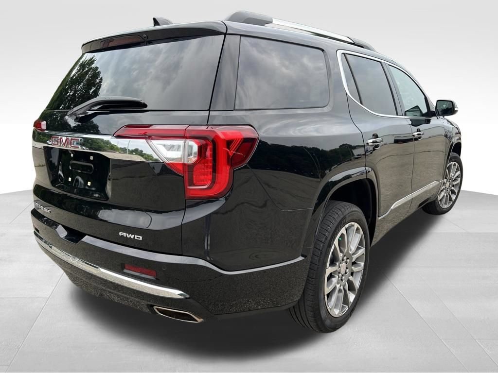 Used 2023 GMC Acadia Denali w/ Trailering Package AWD/4WD image 7