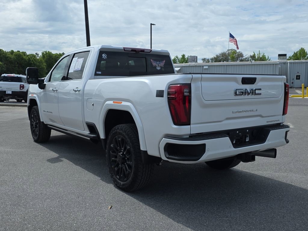 Used 2025 GMC Sierra 2500 Denali Ultimate image 7