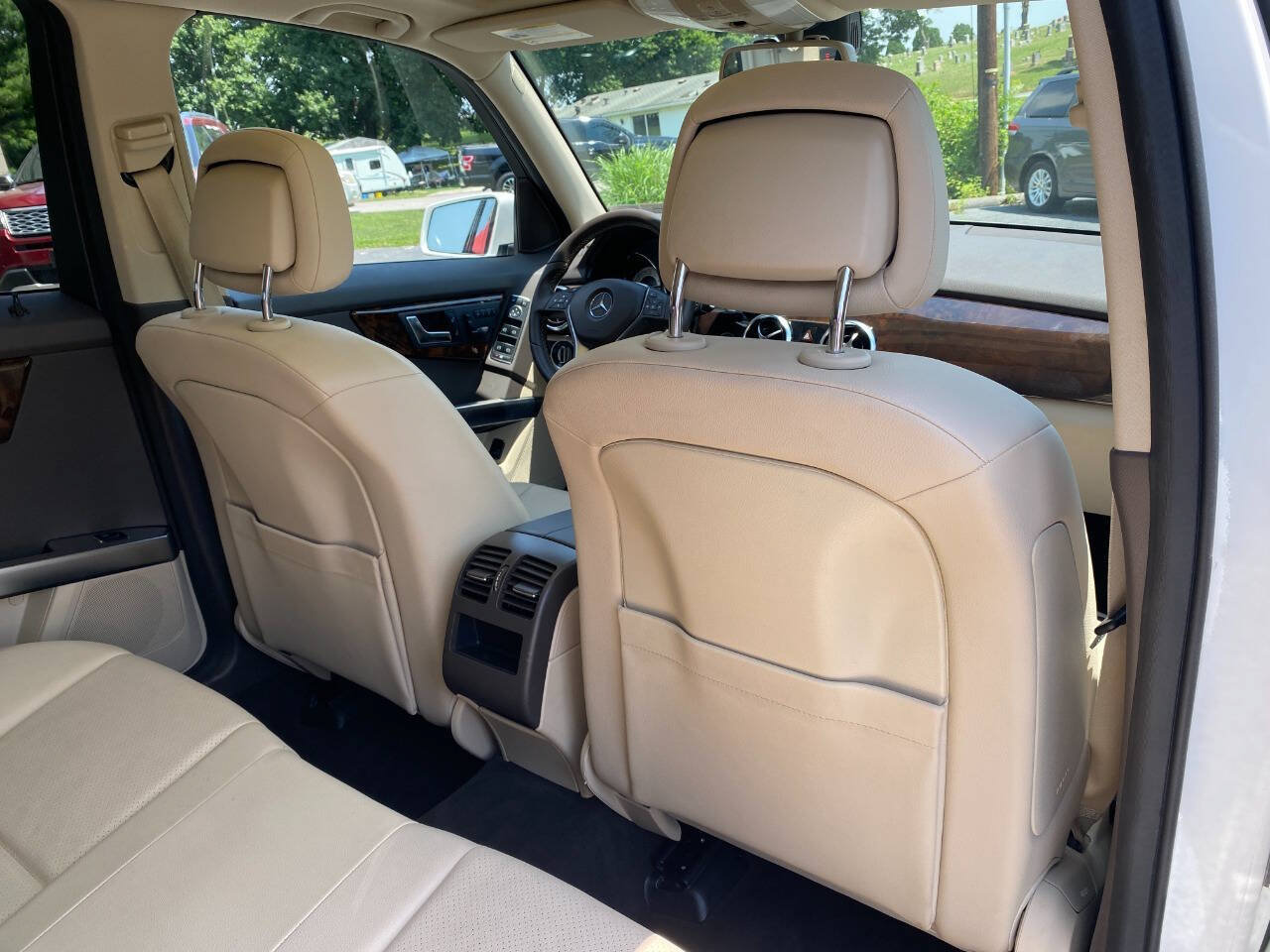 Used 2015 Mercedes-Benz GLK 350 4MATIC image 28