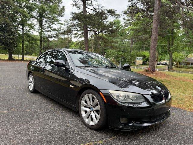 Used 2011 BMW 328i Convertible RWD image 2
