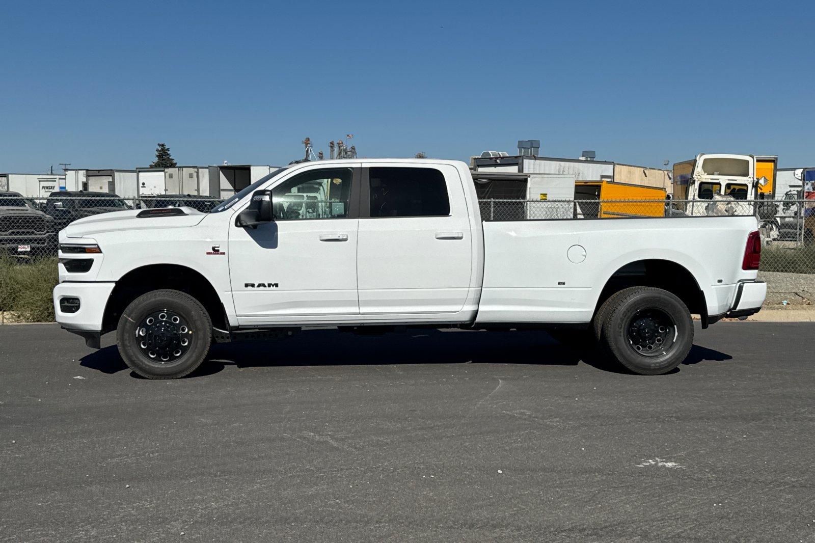 New 2027 RAM 3500 Laramie w/ Night Edition AWD/4WD image 6