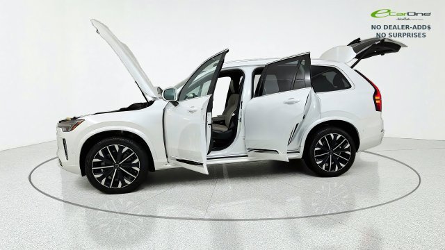 Used 2026 Volvo XC90 B6 Plus AWD/4WD image 15