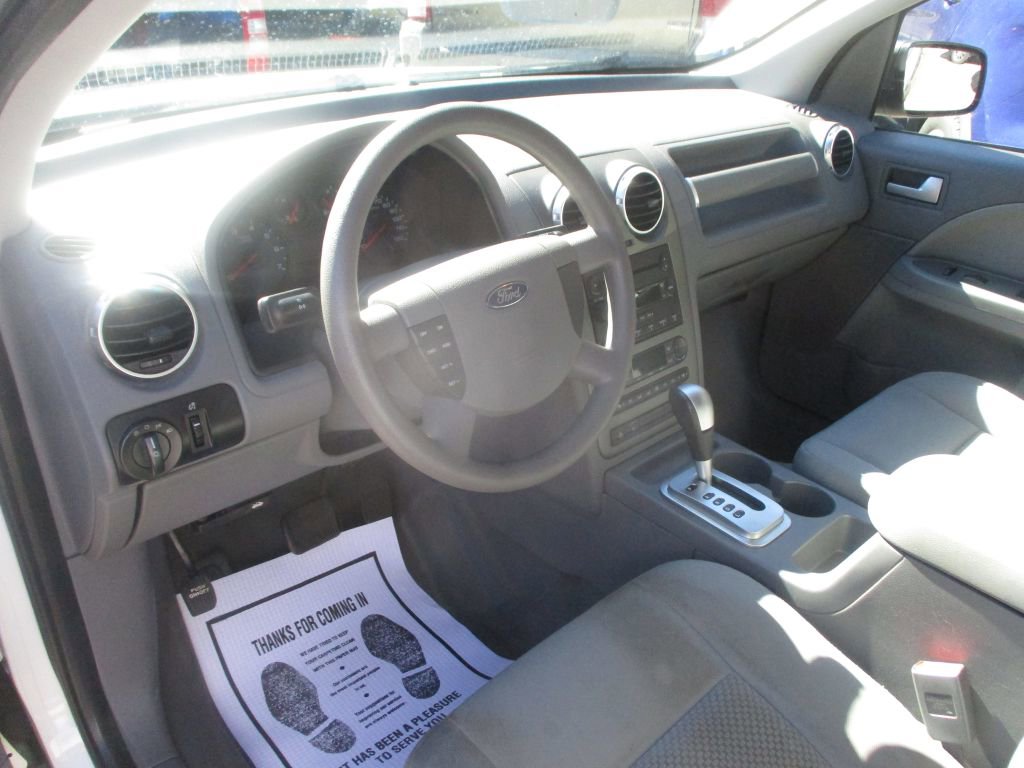 Used 2006 Ford Freestyle SE image 8