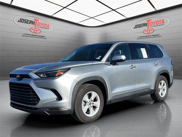 Certified 2025 Toyota Grand Highlander FWD image 1