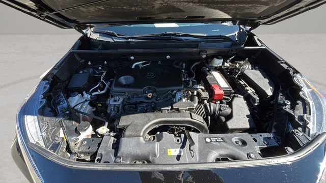 Used 2021 Toyota RAV4 XLE Premium image 33