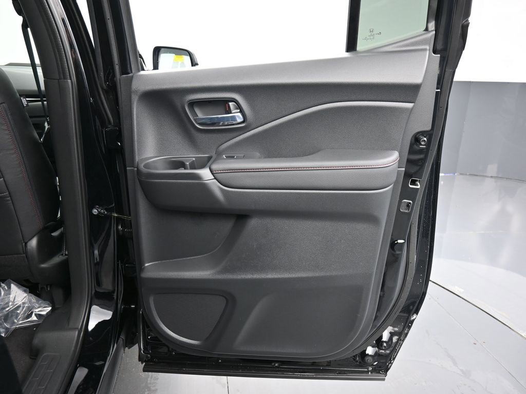 New 2026 Honda Ridgeline Black Edition image 41
