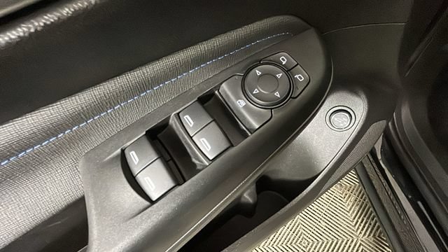 Used 2024 Buick Envista Sport Touring w/ Convenience I Package FWD image 10