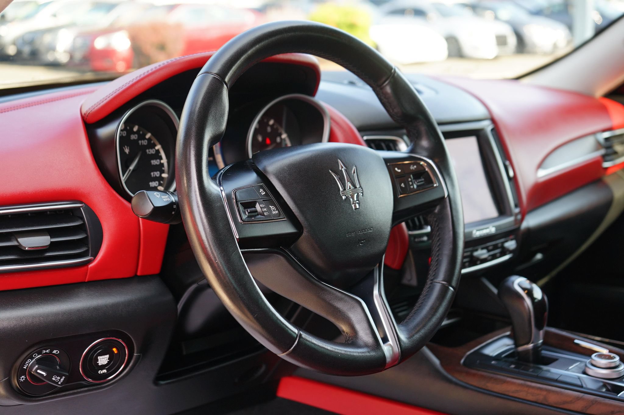 Used 2017 Maserati Levante w/ Luxury Package AWD/4WD image 19