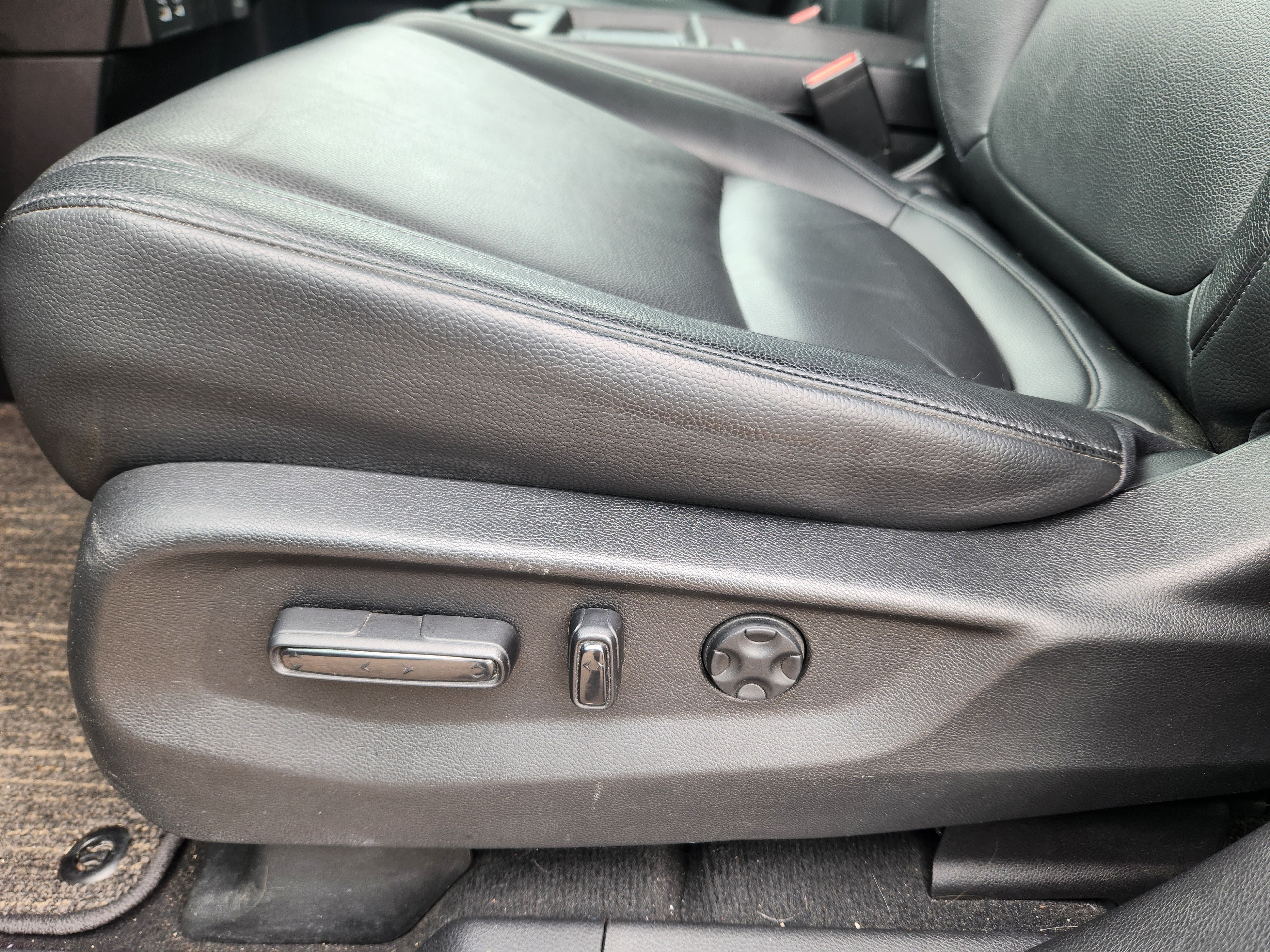 Used 2025 Honda Odyssey EX-L image 18