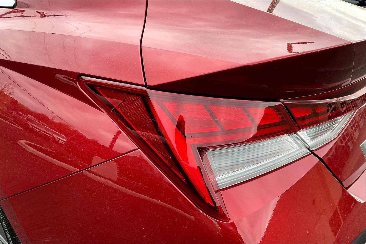 Certified 2025 Hyundai Elantra SEL FWD image 23