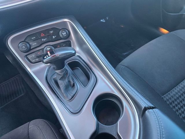 Used 2019 Dodge Challenger R/T w/ Driver Convenience Group RWD image 12