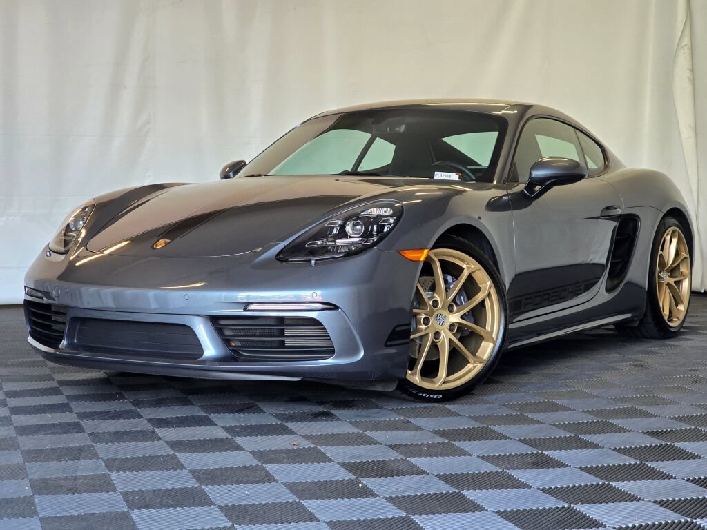 Certified 2025 Porsche 718 Cayman RWD image 1