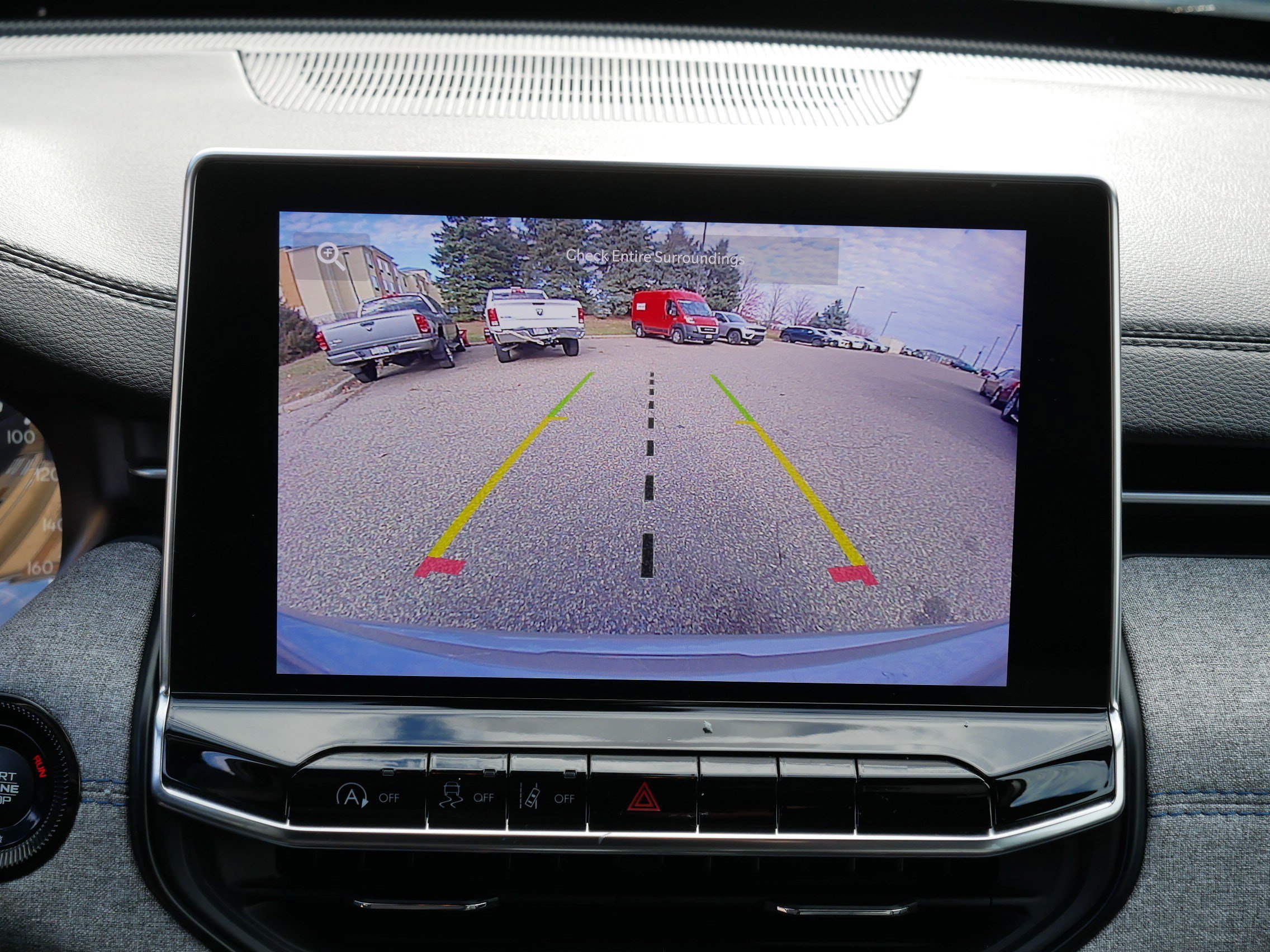 Used 2024 Jeep Compass Latitude image 27