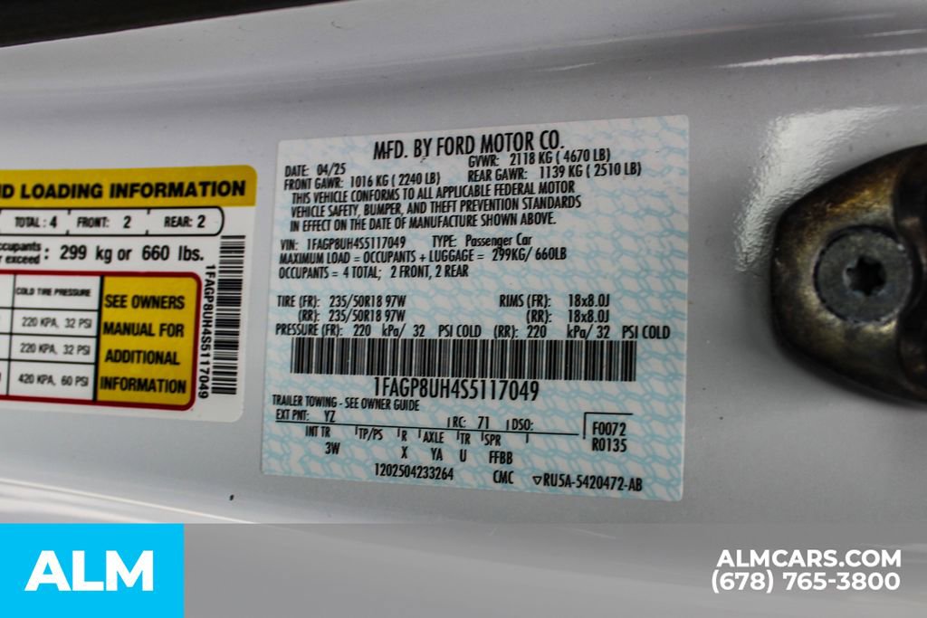 Used 2025 Ford Mustang Premium RWD image 40