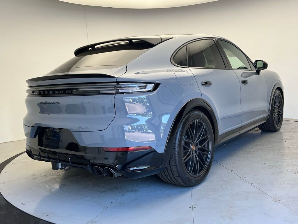 Certified 2025 Porsche Cayenne GTS AWD/4WD image 22