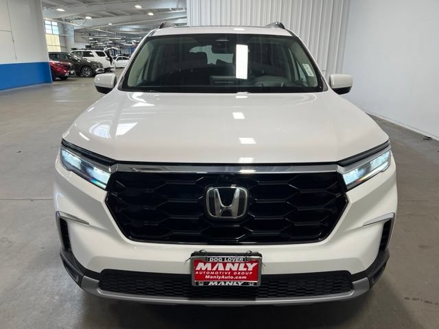 Used 2023 Honda Pilot Elite image 8
