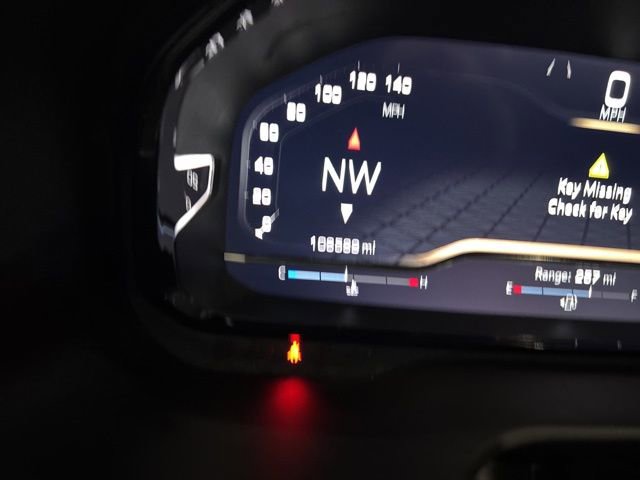 Used 2022 GMC Yukon XL Denali image 24