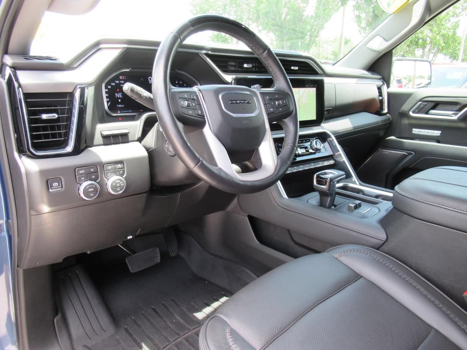 Used 2026 GMC Sierra 1500 Denali AWD/4WD image 18