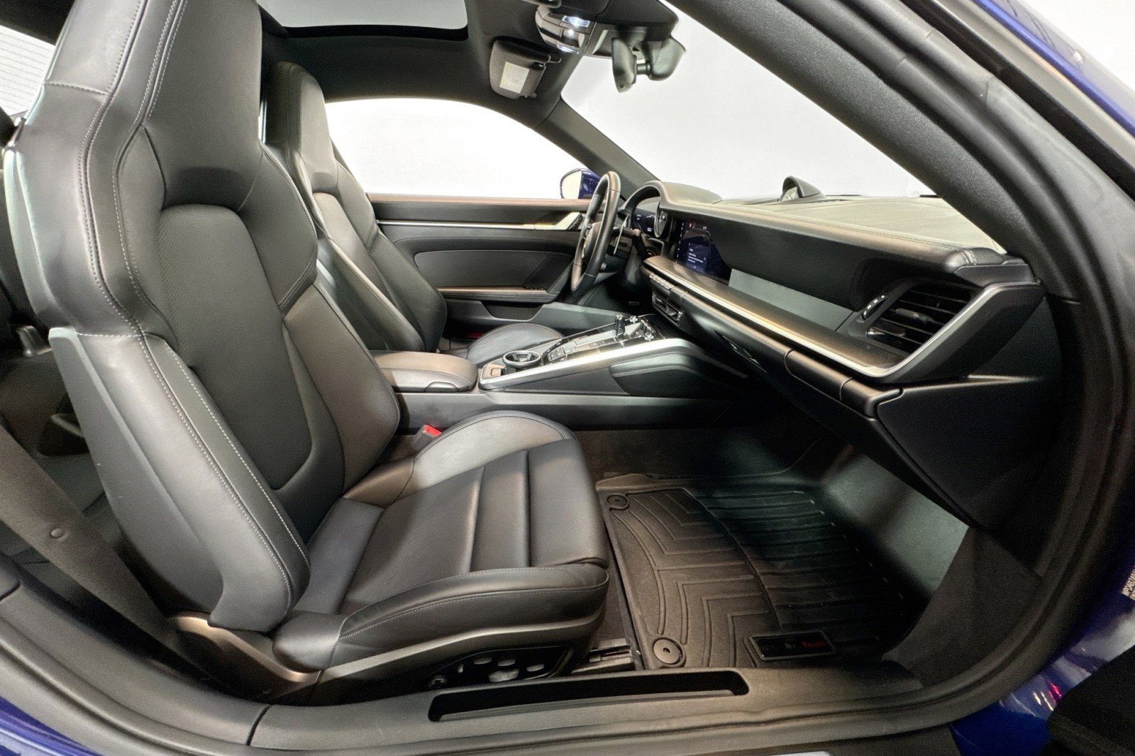 Used 2020 Porsche 911 Carrera S image 26