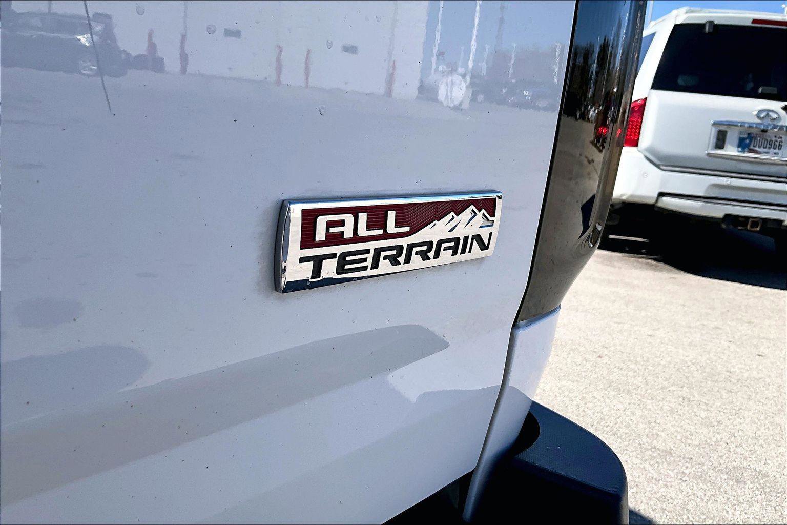Used 2019 GMC Canyon All Terrain image 9