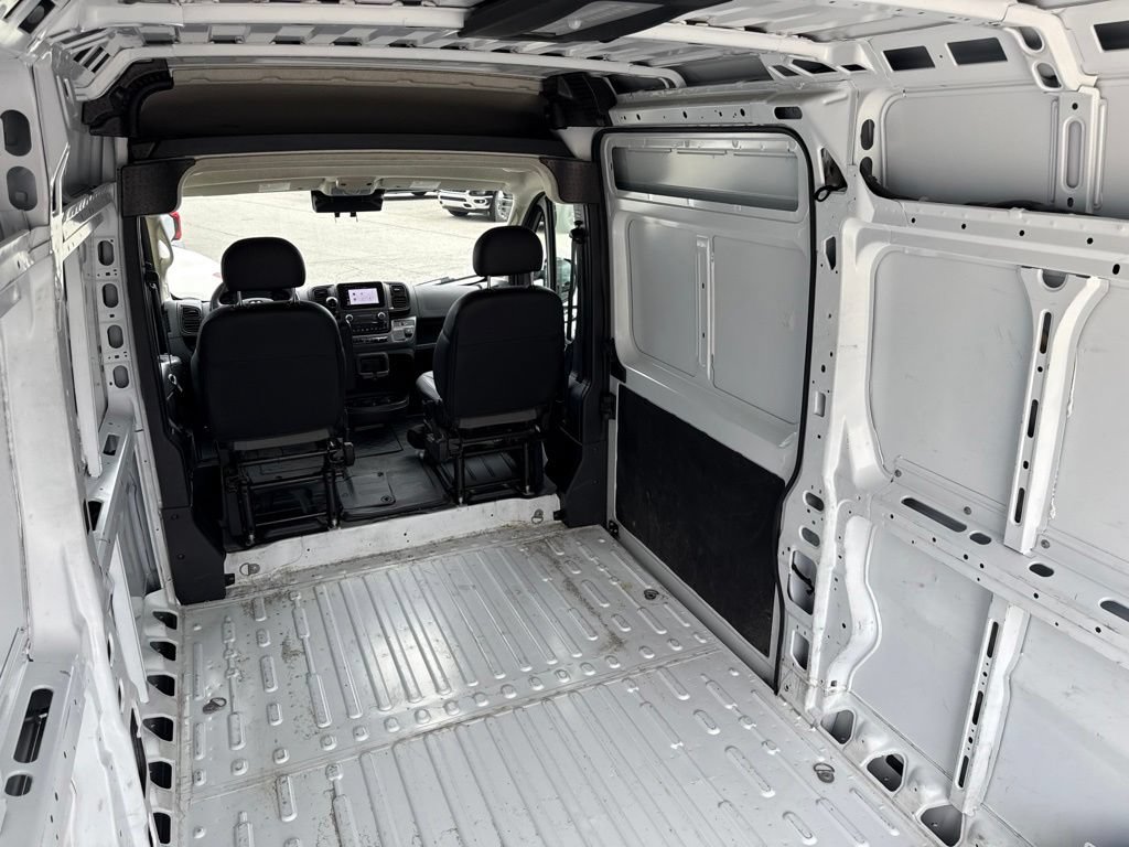 Used 2025 RAM ProMaster 2500 w/ Convenience Group FWD image 84