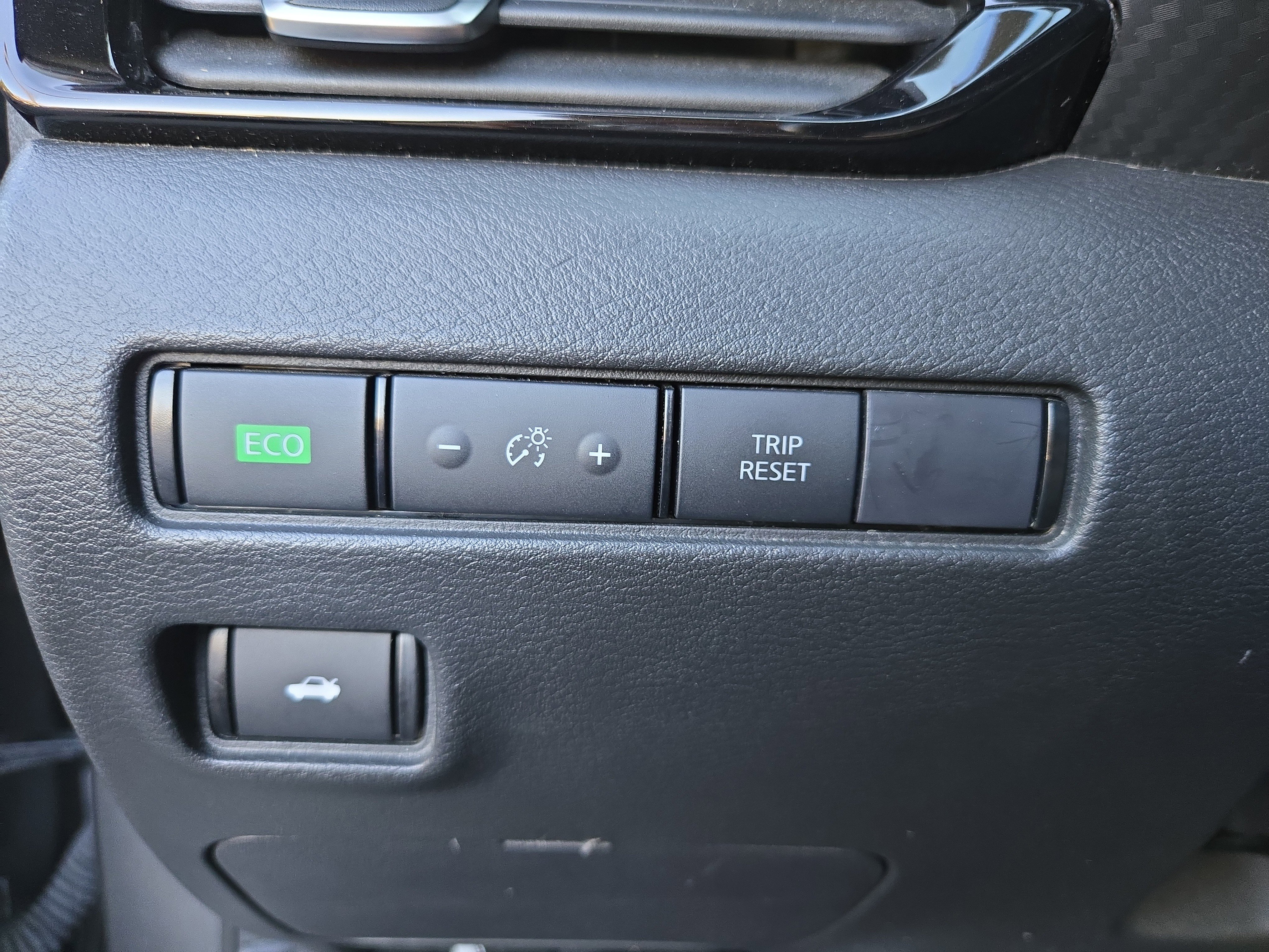 Used 2023 Nissan Sentra SV w/ All-Weather Package image 14