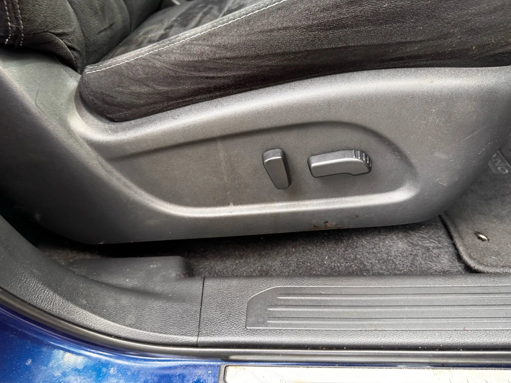 Used 2020 Nissan Murano SV image 25