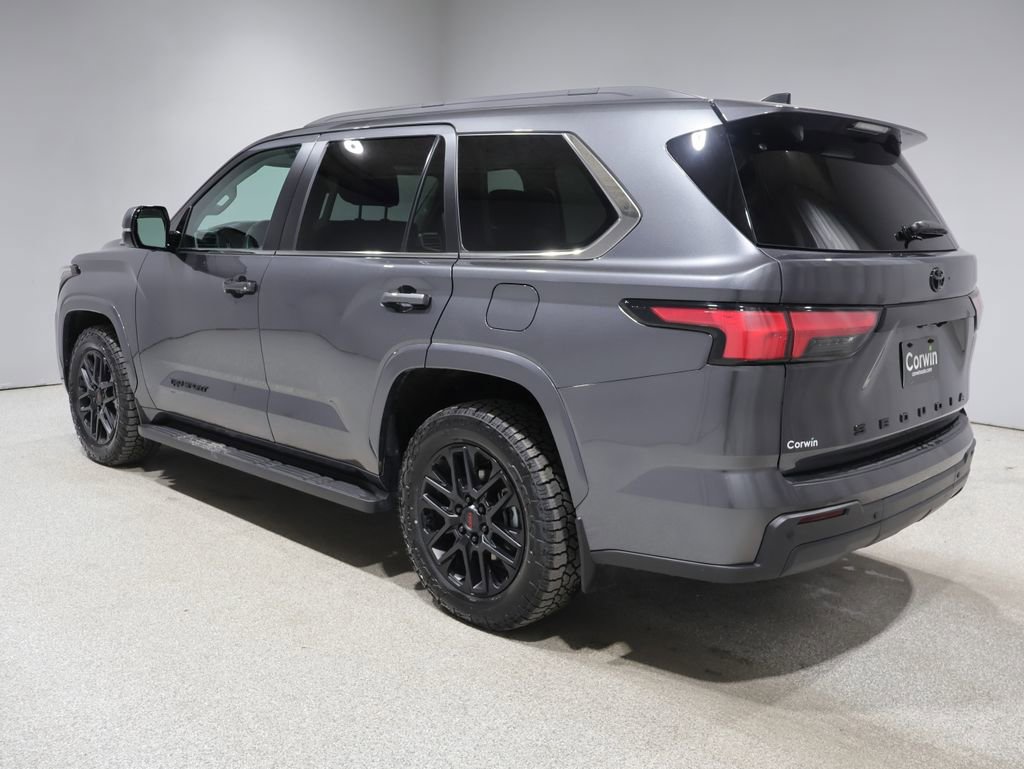 Used 2024 Toyota Sequoia SR5 w/ SR5 Premium Package AWD/4WD image 4