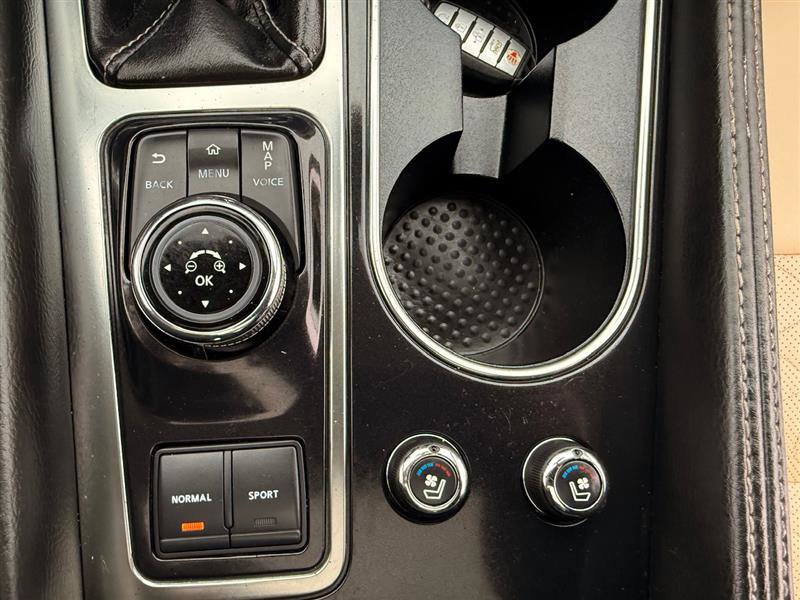 Used 2016 Nissan Maxima Platinum image 37