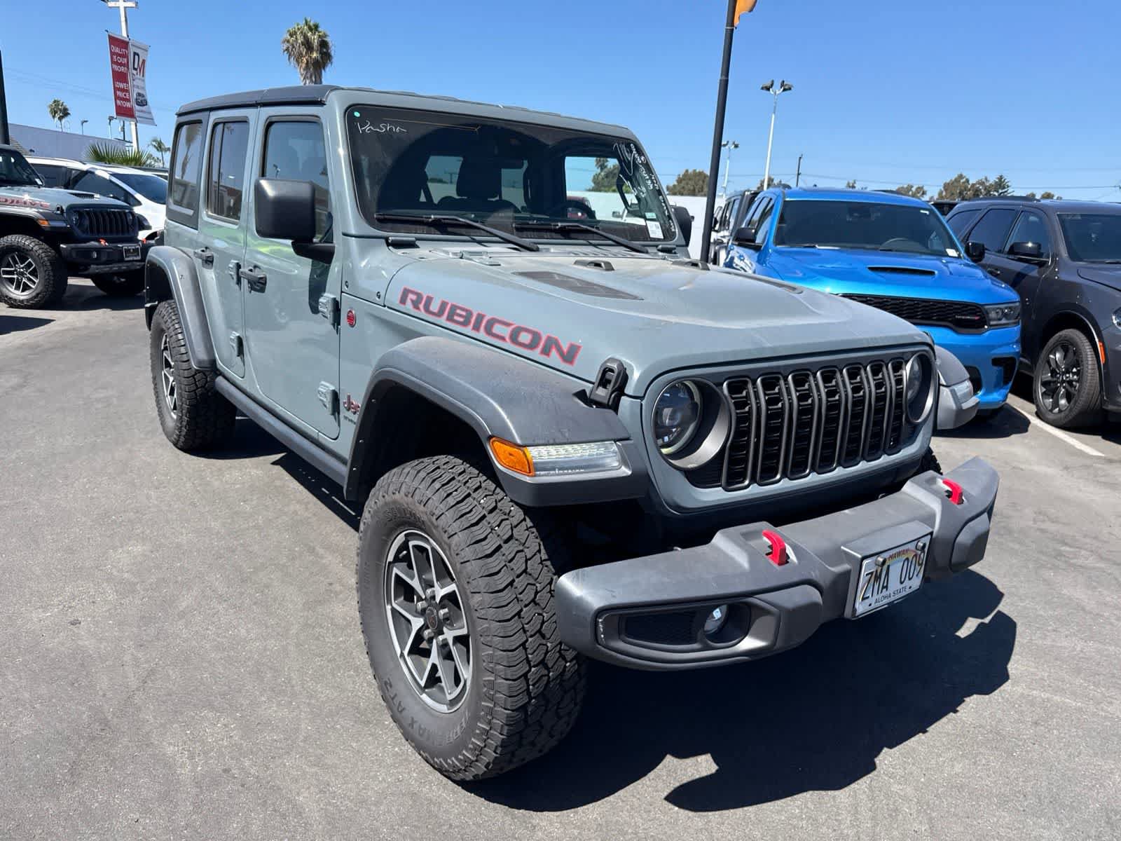 Used 2024 Jeep Wrangler Unlimited Rubicon AWD/4WD image 8