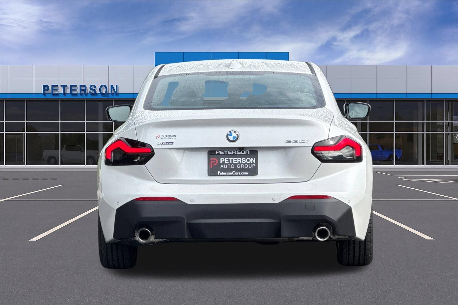 Used 2025 BMW 230i xDrive Coupe w/ Convenience Package AWD/4WD image 5