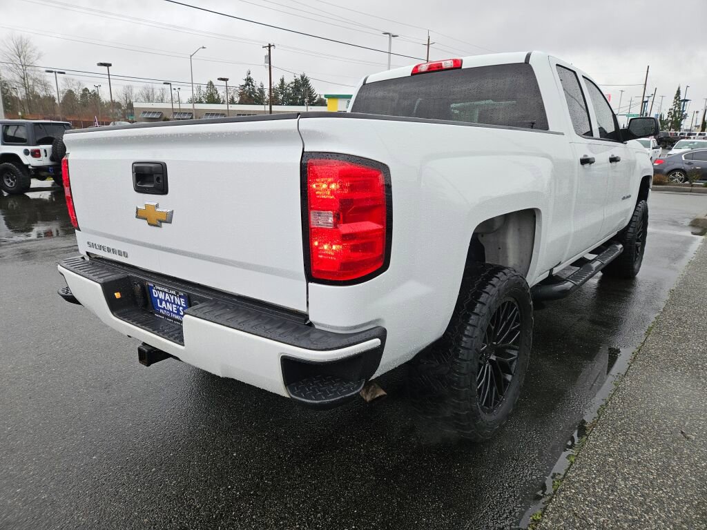 Used 2017 Chevrolet Silverado 1500 Custom w/ Custom Convenience Package image 5