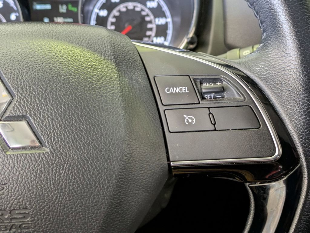 Used 2025 Mitsubishi Outlander Sport SE AWD/4WD image 21