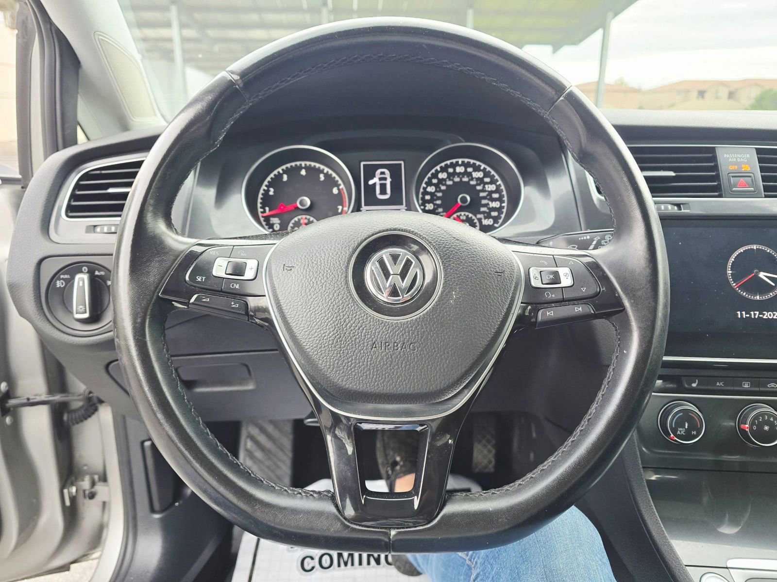 Used 2018 Volkswagen Golf SE FWD image 16