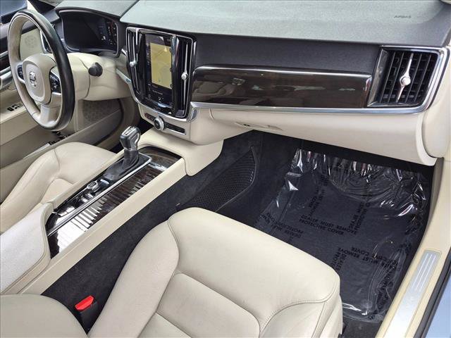 Used 2018 Volvo S90 T5 Momentum w/ Convenience Package FWD image 20