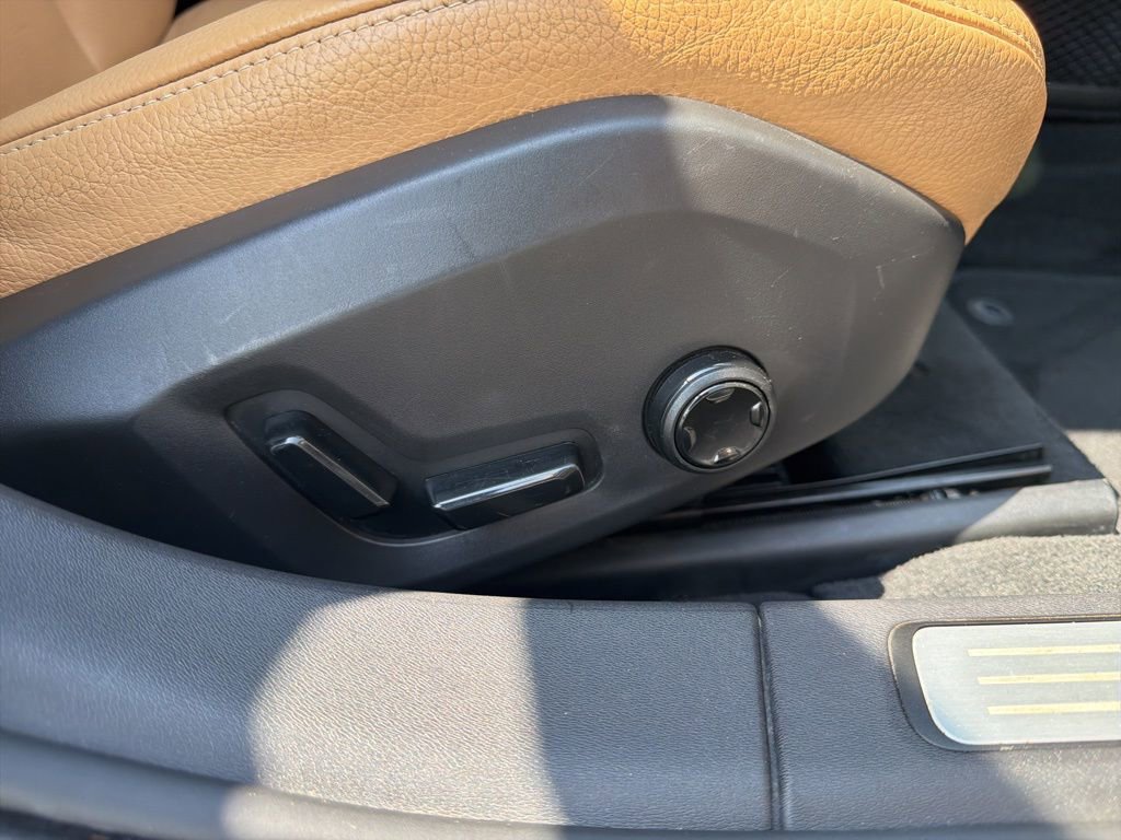 Used 2018 Volvo S90 T5 Momentum w/ Convenience Package image 35