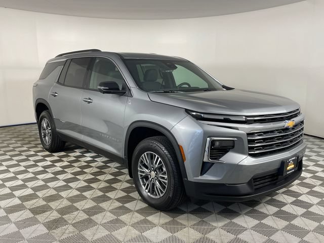 New 2027 Chevrolet Traverse LT w/ Driver Confidence Package AWD/4WD image 10