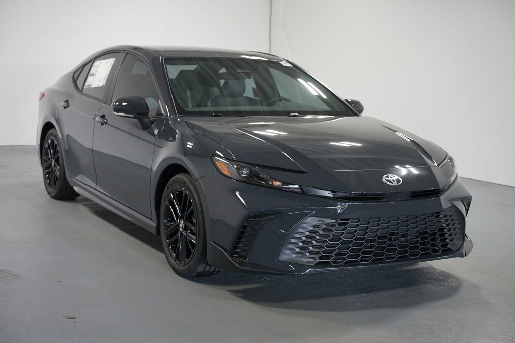 New 2026 Toyota Camry SE image 3