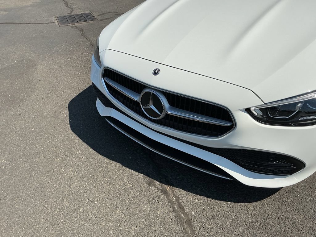 New 2026 Mercedes-Benz C 300 4MATIC Sedan image 3
