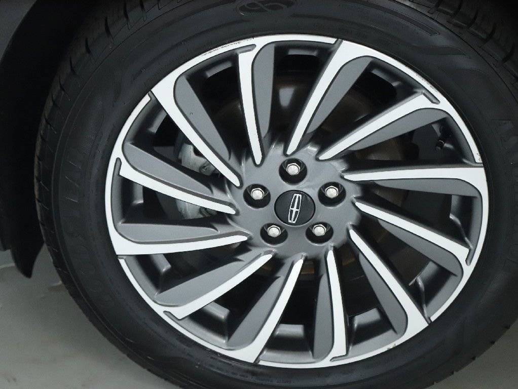 Certified 2023 Lincoln Corsair Reserve w/ Equipment Group 201A image 38