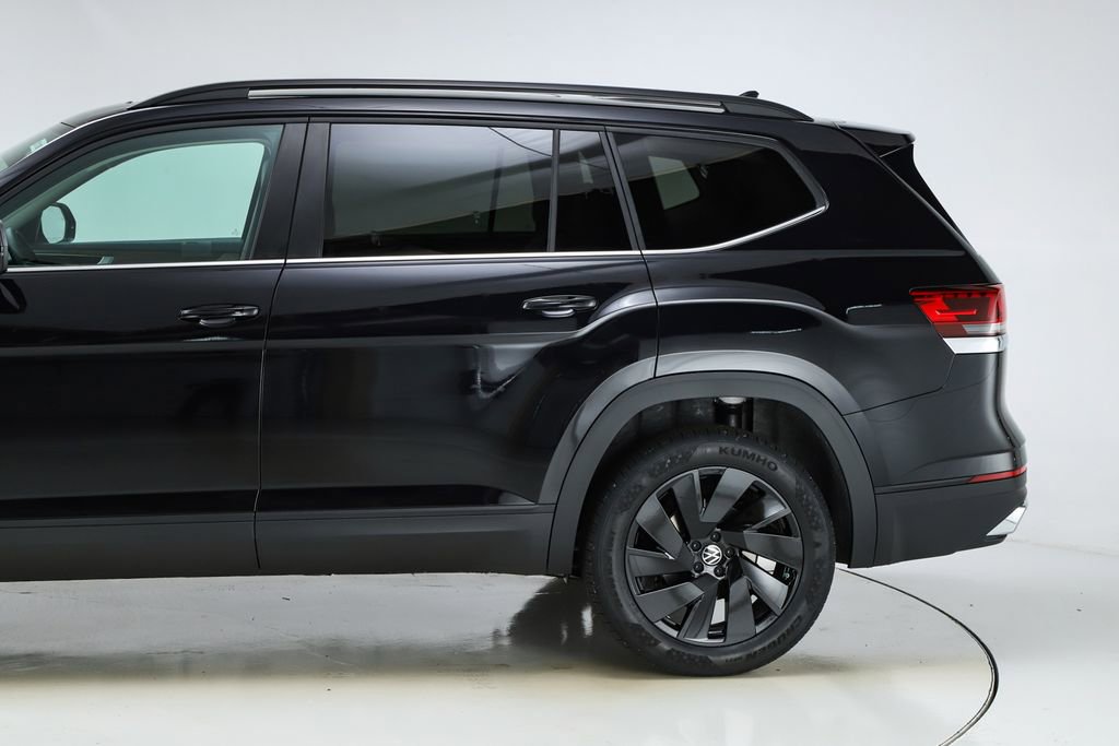 New 2026 Volkswagen Atlas SE image 44