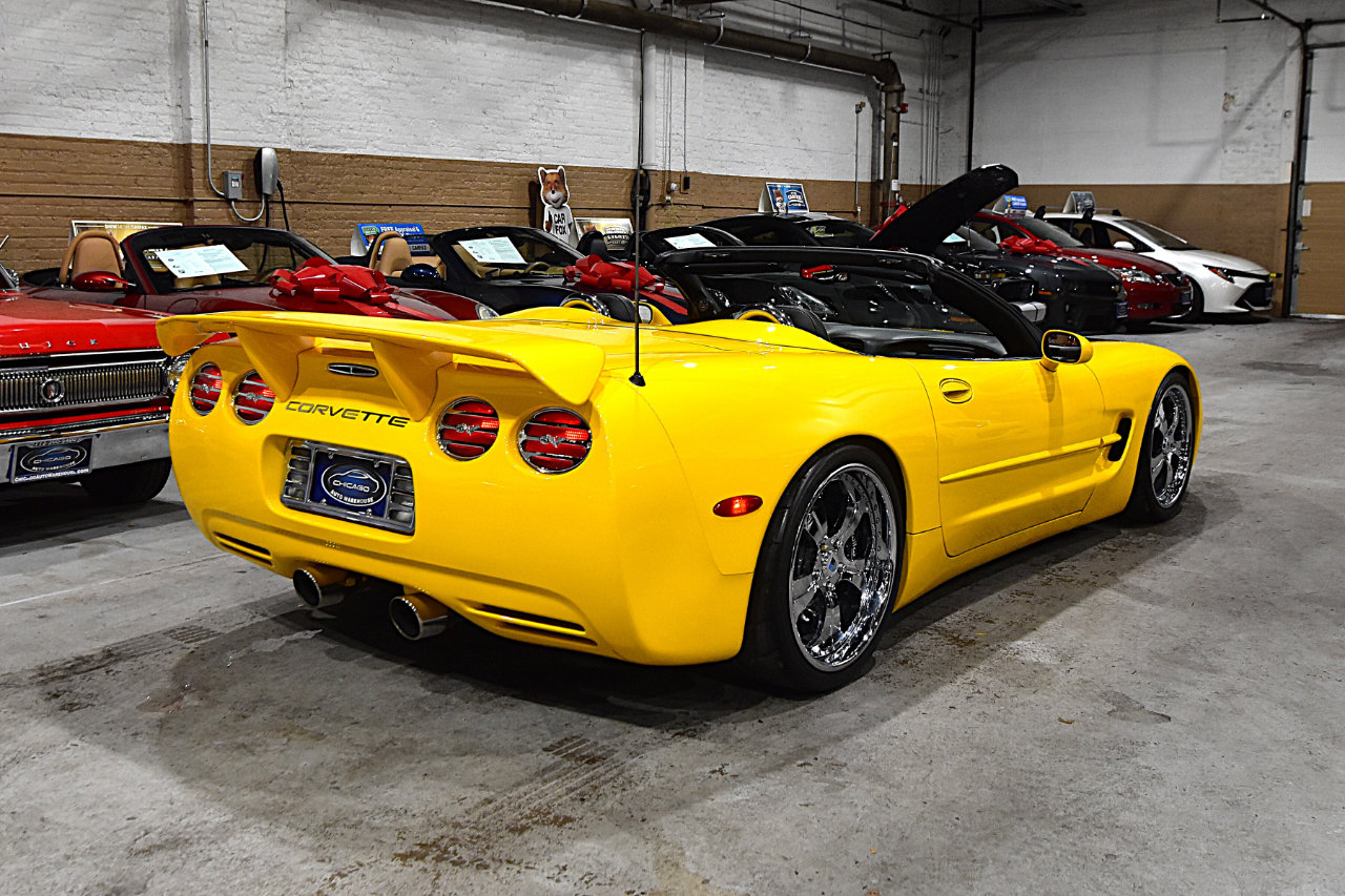 Used 2003 Chevrolet Corvette Convertible w/ Preferred Equipment Group1 image 25