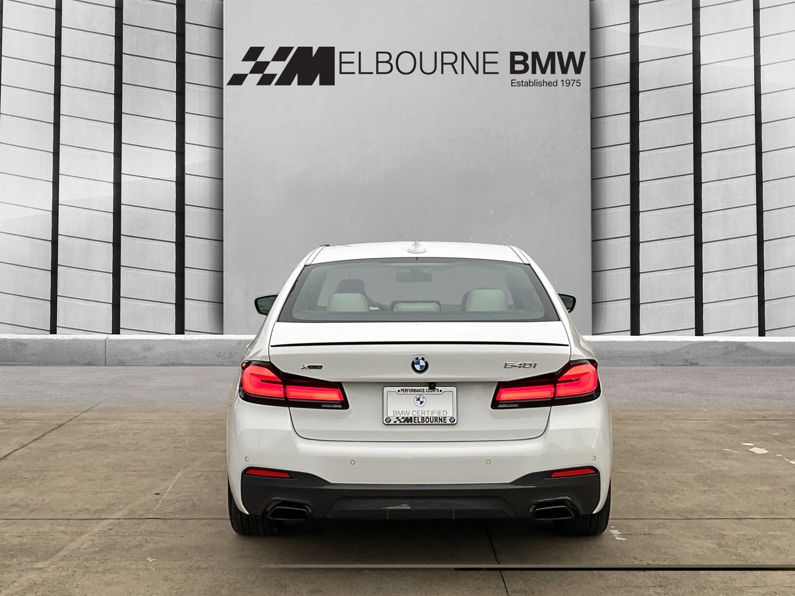 Certified 2023 BMW 540i xDrive w/ M Sport Package AWD/4WD image 5