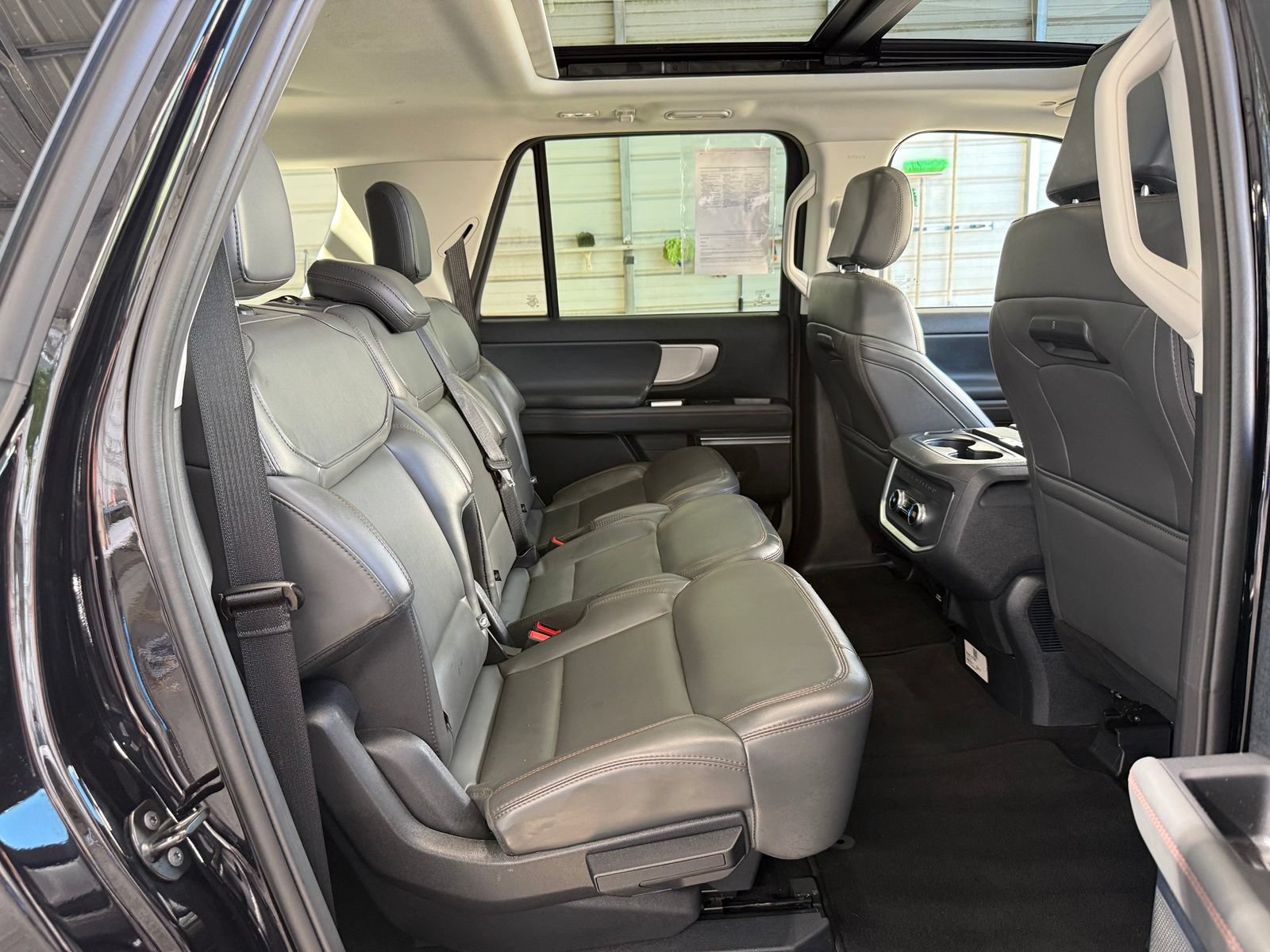 Used 2025 Ford Expedition Max Active AWD/4WD image 18