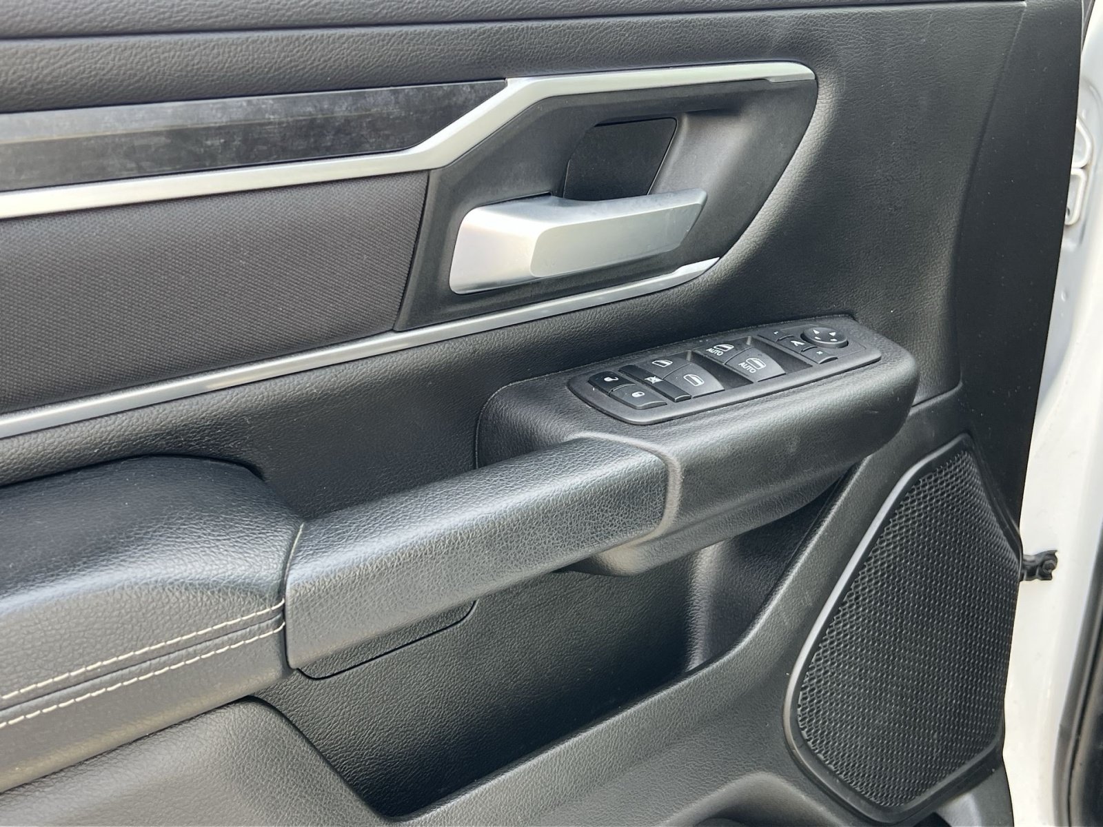 Used 2023 RAM 1500 Big Horn AWD/4WD image 15