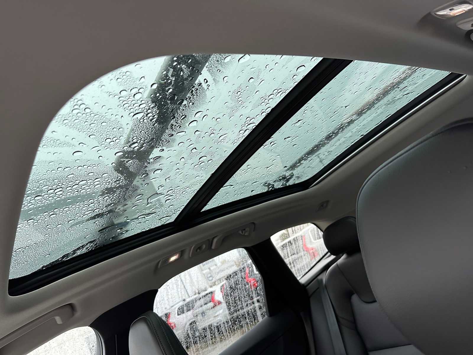 Used 2025 Volvo XC60 B5 Core w/ Protection Package Premier image 23