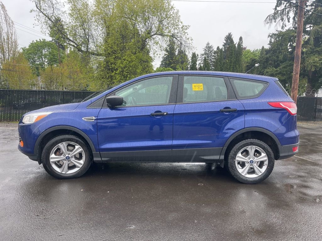 Used 2016 Ford Escape S FWD image 4
