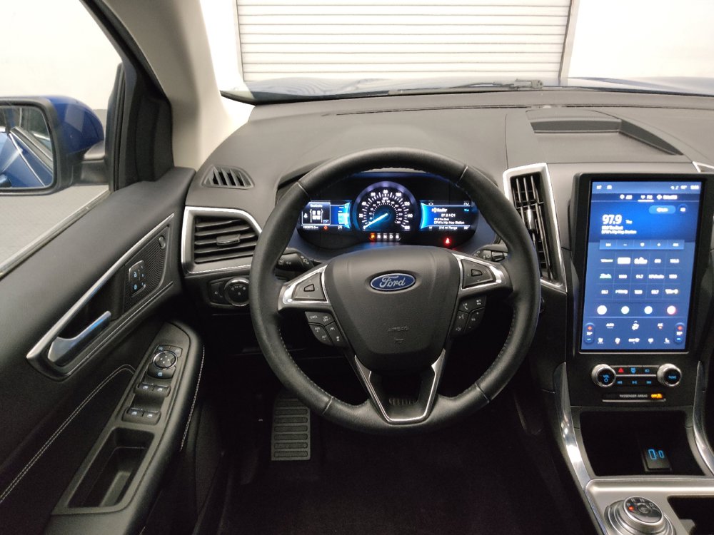 Used 2022 Ford Edge Titanium w/ Equipment Group 301A AWD/4WD image 22